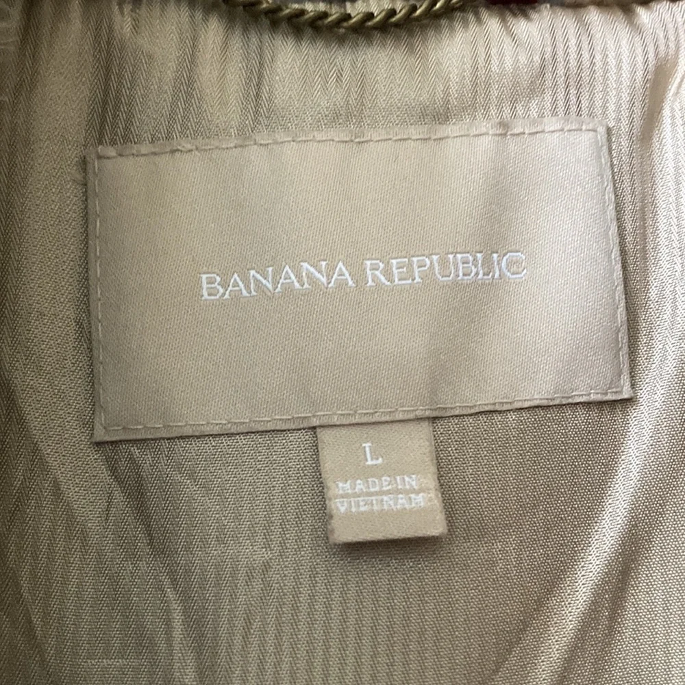 Banana Republic like new leopard print imitation fur vest. 100% polyester - Picture 4 of 7